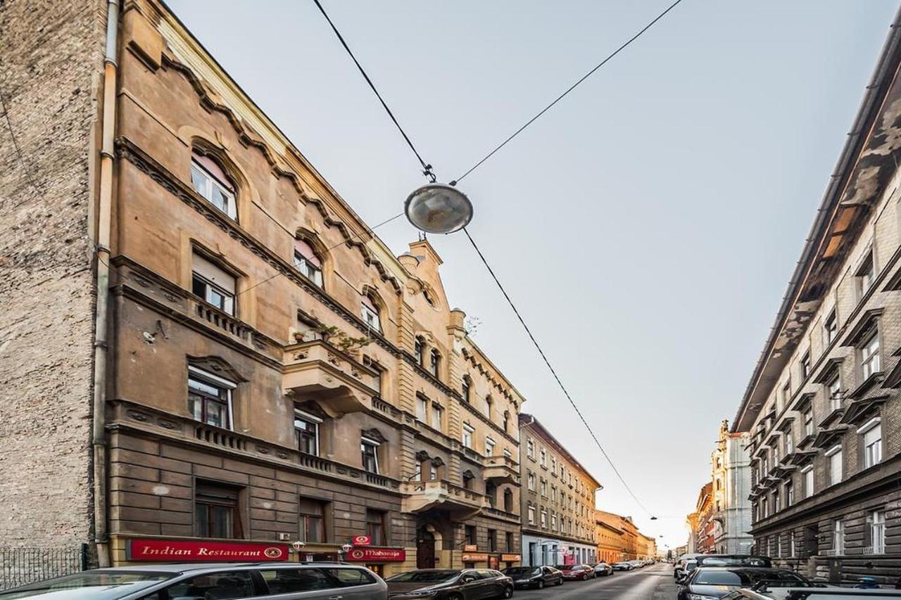 Cozy & Quiet Apartment Near Kiraly Street Free Parking, Ac, Perfect For 4 Guests! Budapeste Exterior foto